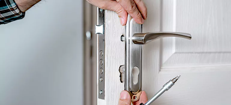 Front Door Knob Repair in Oakley, CA